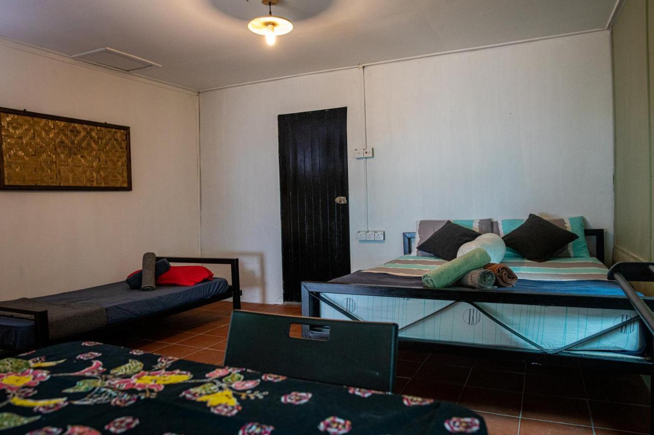 Tioman Cabana Bed & Breakfast Kampong Ayer Batang ภายนอก รูปภาพ