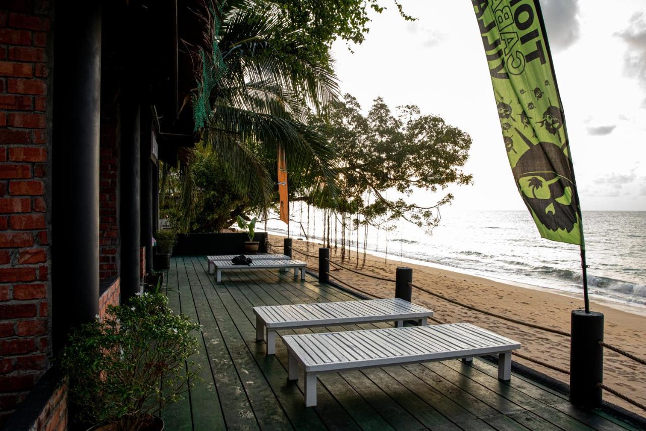 Tioman Cabana Bed & Breakfast Kampong Ayer Batang ภายนอก รูปภาพ