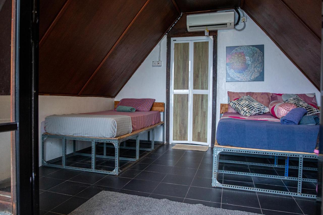 Tioman Cabana Bed & Breakfast Kampong Ayer Batang ภายนอก รูปภาพ